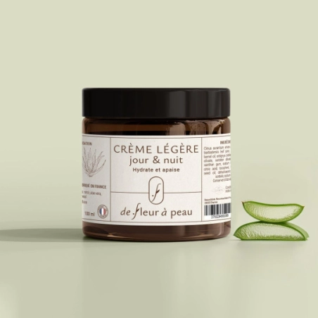 Crème visage légère jour & nuit | Hydrate et apaise - MyCosmetik