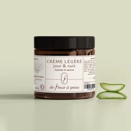 Crème visage légère jour & nuit | Hydrate et apaise - MyCosmetik