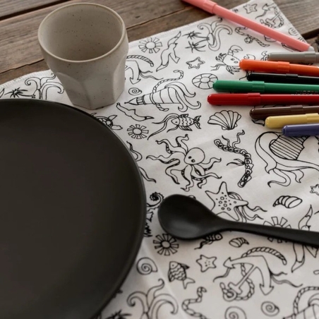 Set de table à colorier & ses feutres lavables - Simple Things